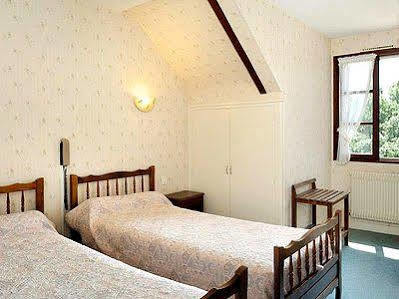 Hotel Auberge De La Bonde Logis Langeais Εξωτερικό φωτογραφία